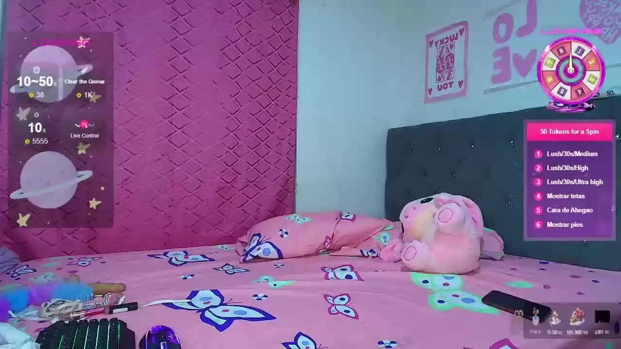sarah_lanne on Streamray 