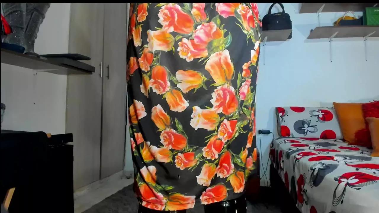 SashasweethotTS on Streamray 