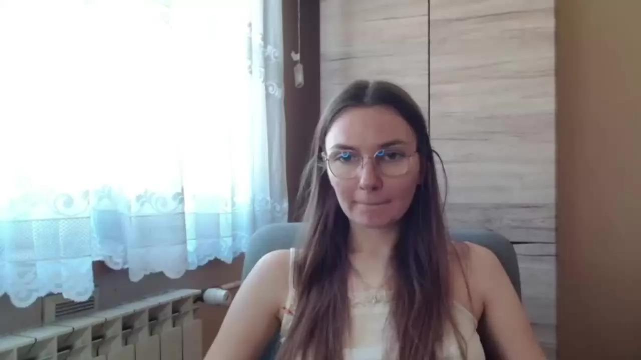 tastyELLYY on Streamray 