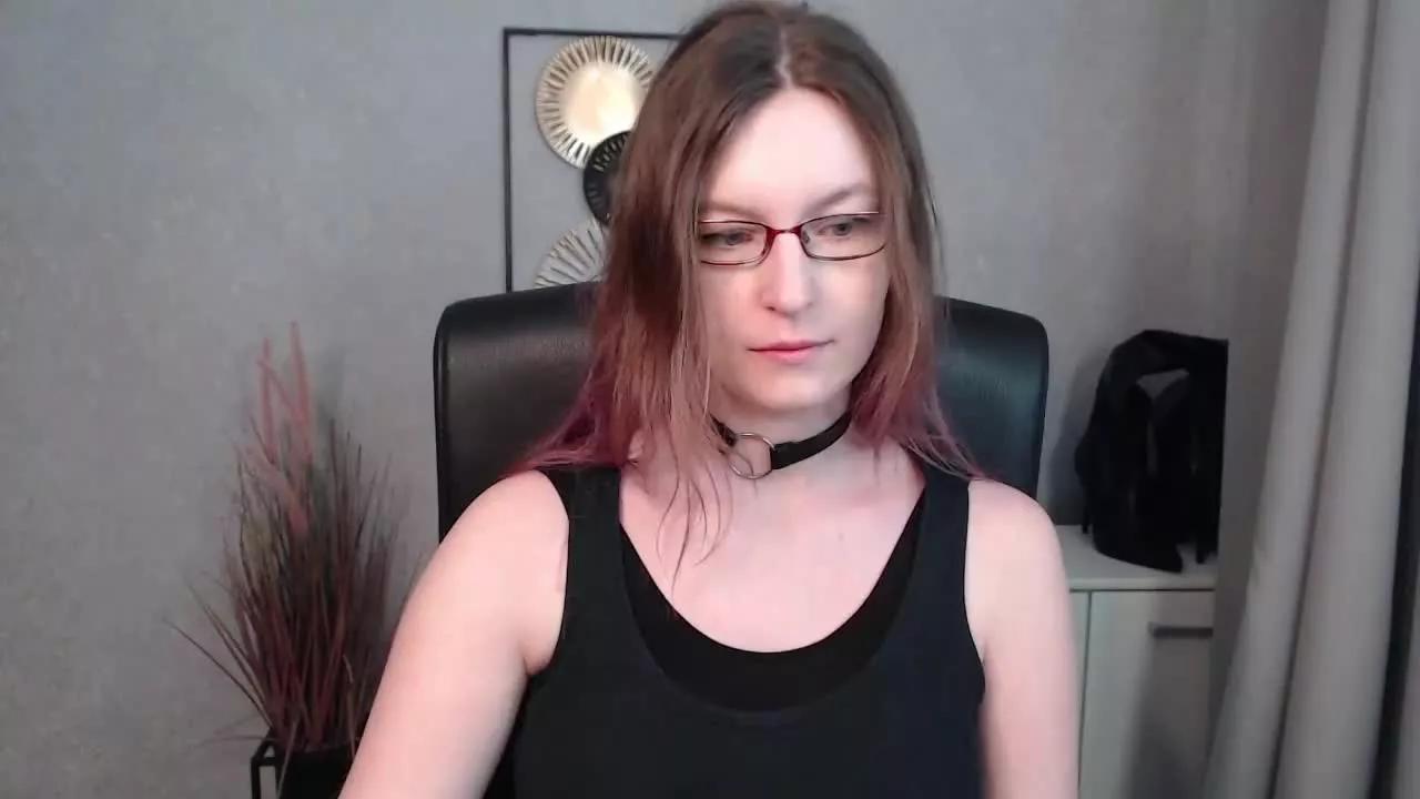 tastyEmma on Streamray 