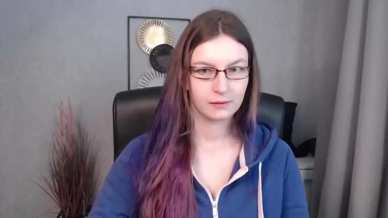 tastyEmma on Streamray 