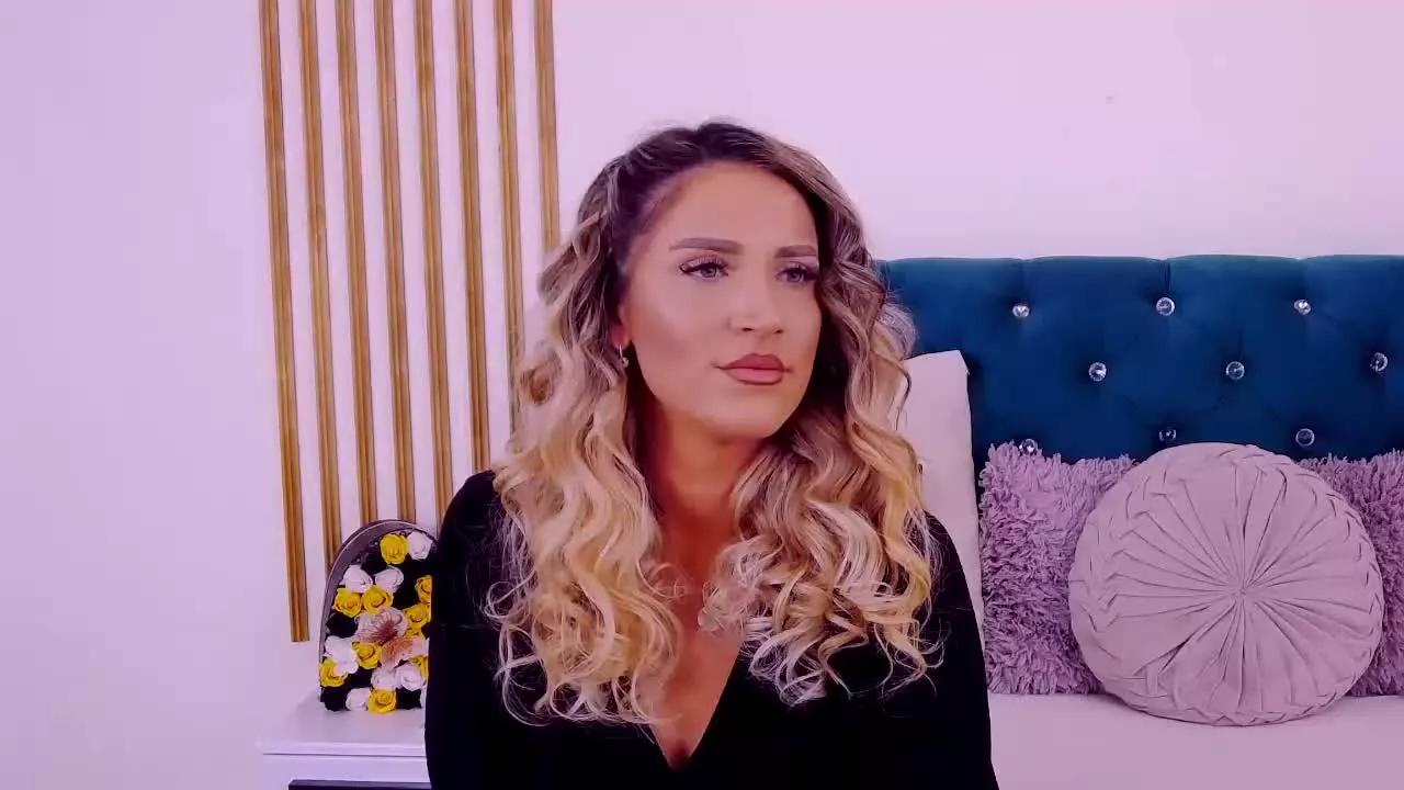 TiffanyAddams on Streamray 
