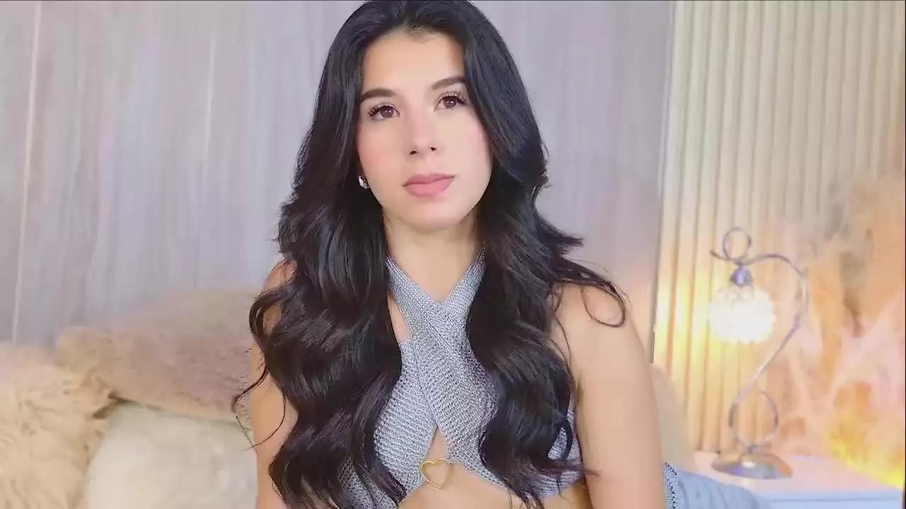 TiffanyCardi on Streamray 