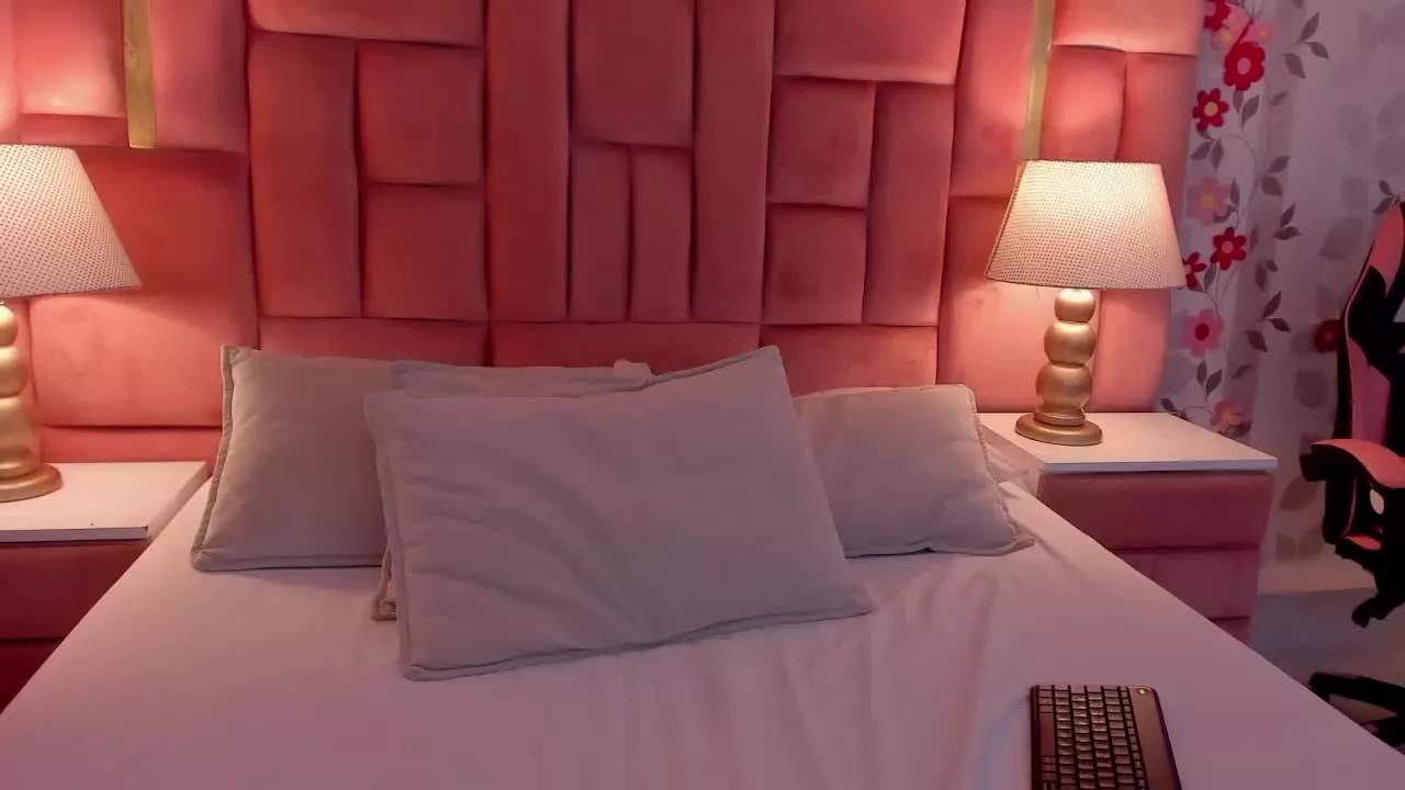 VioletaFosterr on Streamray 