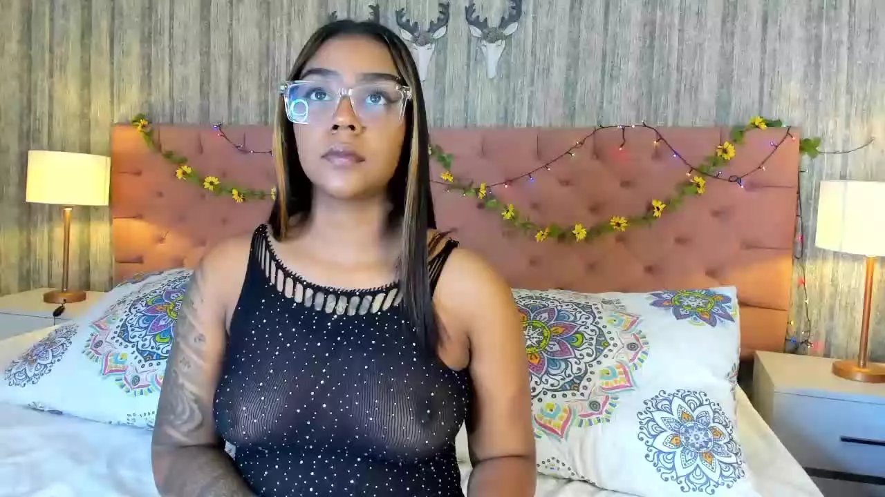 Offline ZoeBlacke on Streamray