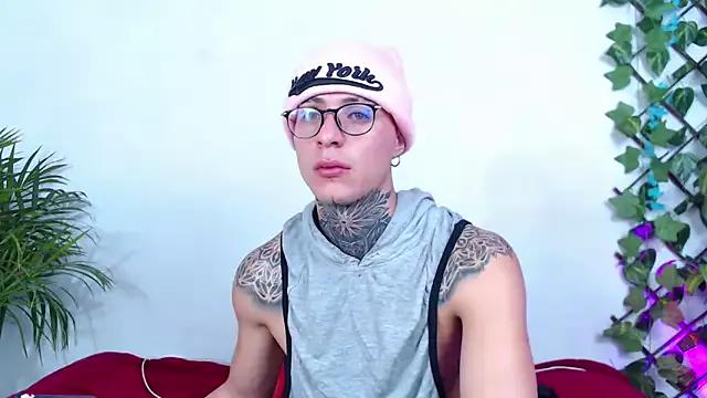 7_Saturno_7 on StripChat 