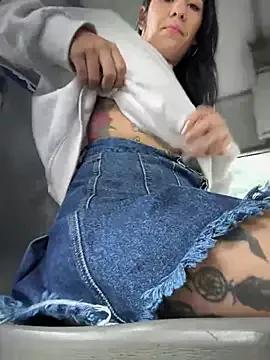 Freechat __IRIS__ on StripChat