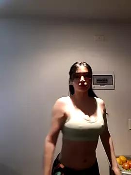 _monicab on StripChat 