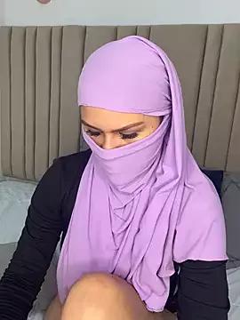 _shaiira on StripChat