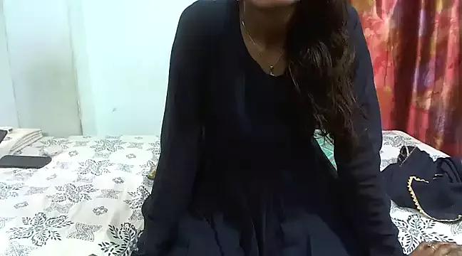Aarti_misty71 on StripChat 