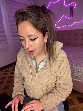Adhara_cambell on StripChat 