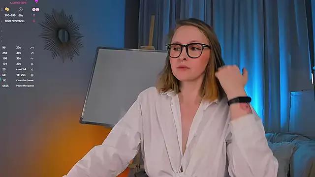 Agatha_Mott on StripChat 