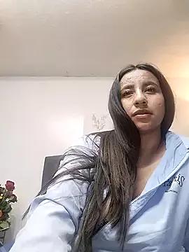 ailyn_miranda on StripChat 
