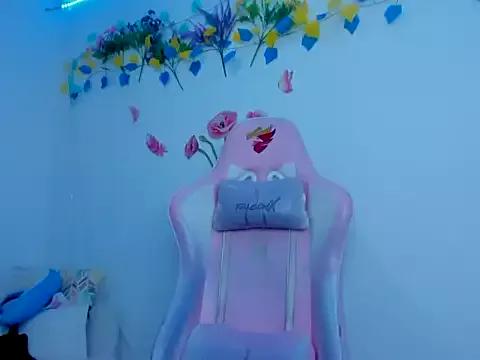 alana_collinss on StripChat 