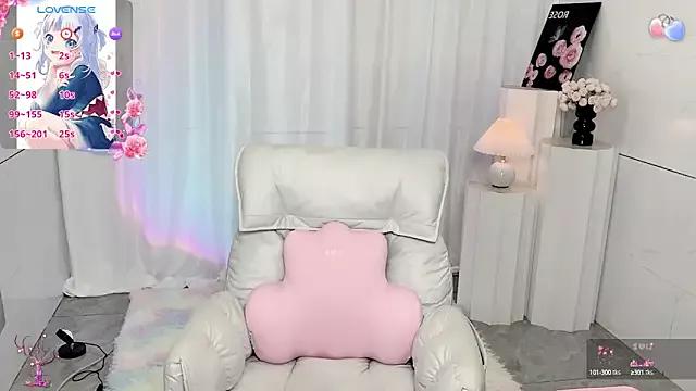 Alma_va on StripChat