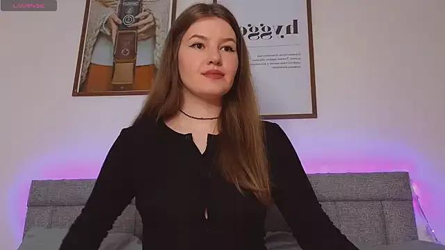 alwaysfrida on StripChat 