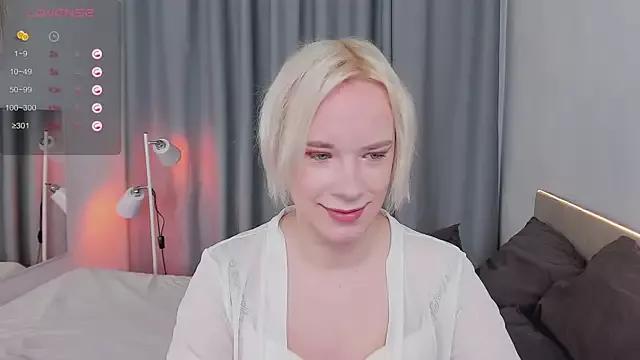 Amanda_Brow on StripChat 