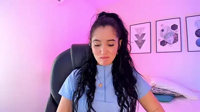 amanda_Hayek on StripChat 