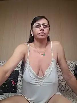 Amberhotqueen on StripChat