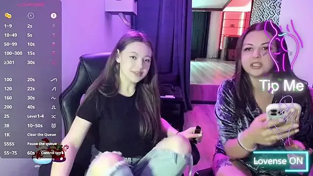 Freechat AmourLily on StripChat