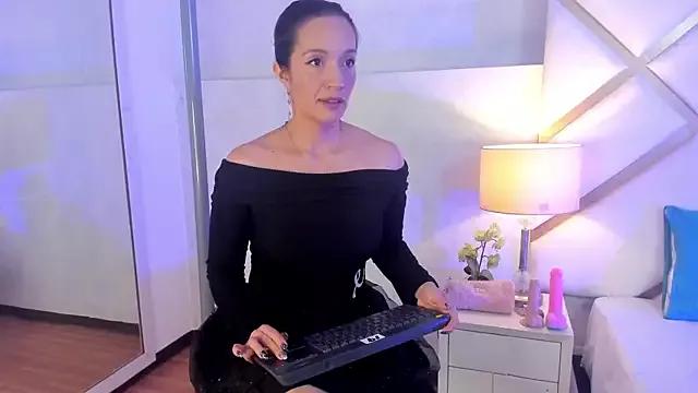 Freechat AmyRox_ on StripChat