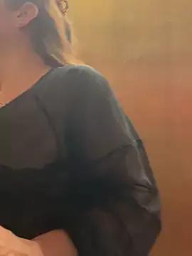 angelitasexy81 on StripChat