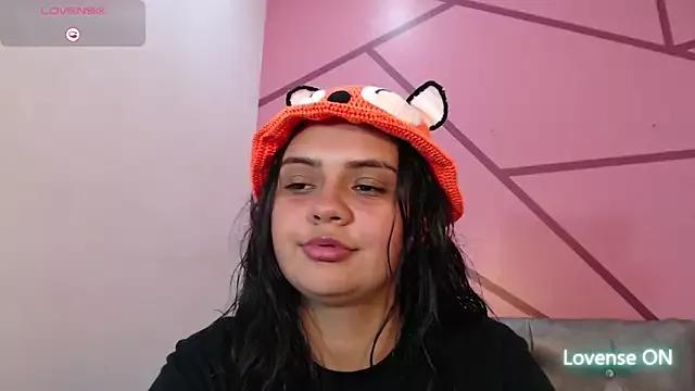 AnniHOTKitty on StripChat 