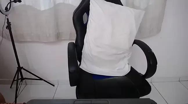 Freechat Apollo_21 on StripChat