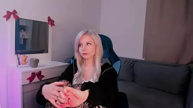 Apri1__White on StripChat 