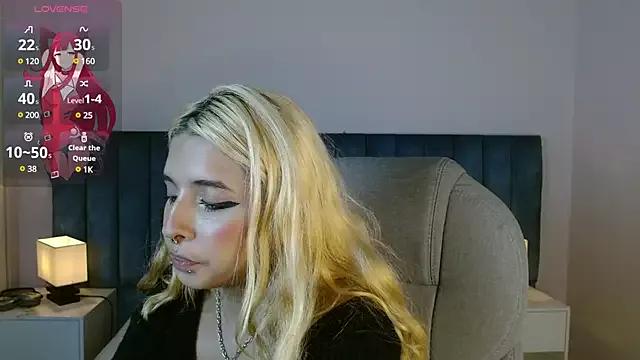 april_bunnyy on StripChat 