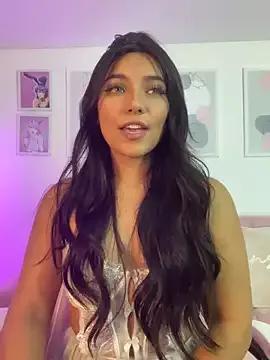ariana_bae_ on StripChat 