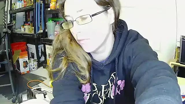 AsleepInEden on StripChat