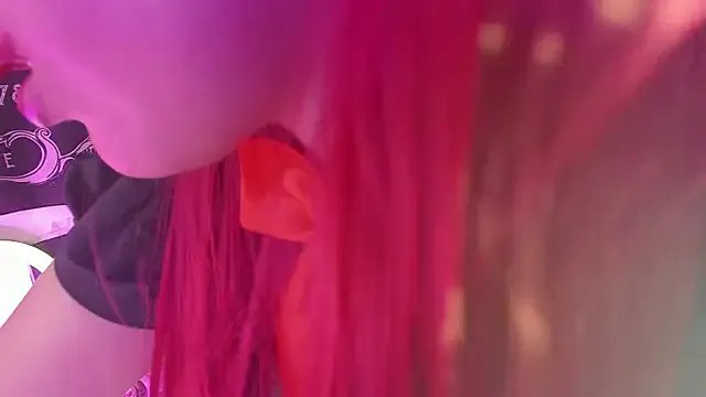 Offline AuroraChannn on StripChat