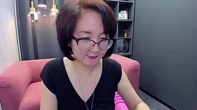 Freechat AvroraSakura on StripChat