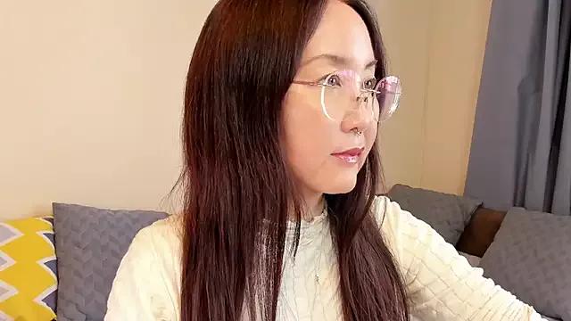 Freechat AvroraSakura on StripChat