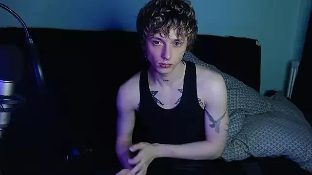axxxturel on StripChat 