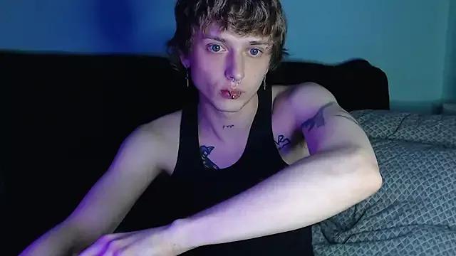 axxxturel on StripChat 