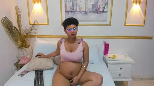ballerina_2815 on StripChat 