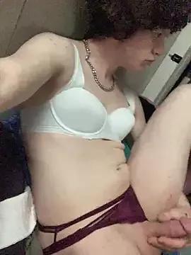 Bby_girl23 on StripChat
