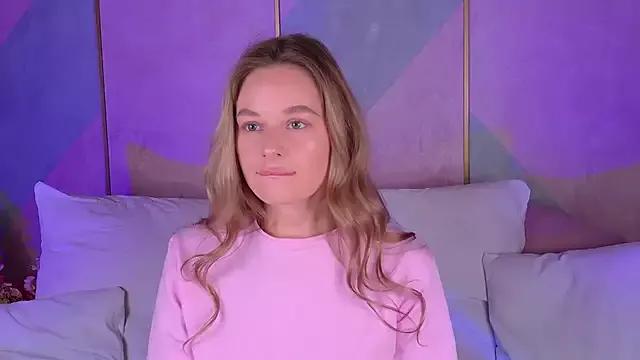 BeatriceEsmont on StripChat 