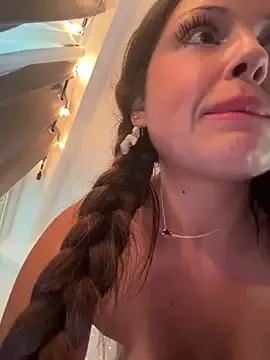 Freechat biancasuger on StripChat