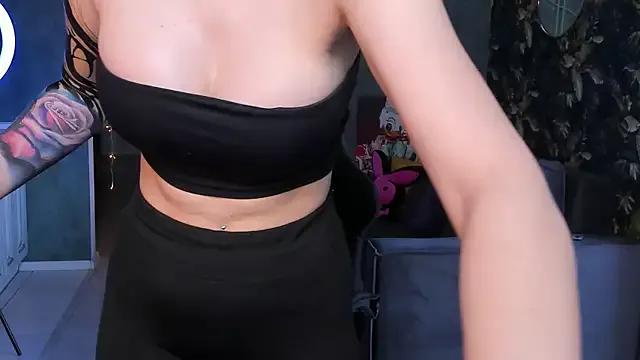 Freechat Blckmirrorr on StripChat