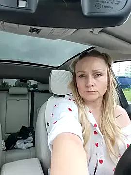 Freechat Bondgirl_013 on StripChat