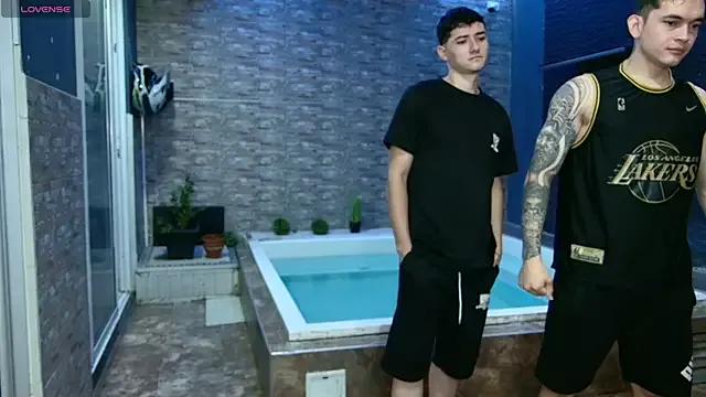 Boysgang_sex on StripChat