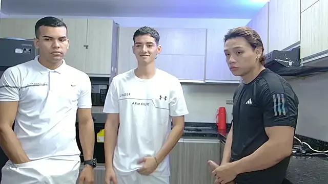 Boysgang_sex on StripChat