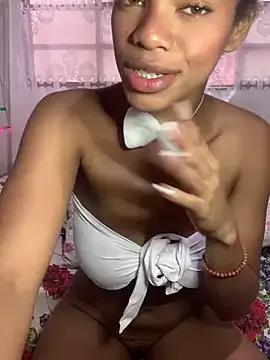 Cammgirlmii on StripChat 