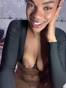 Cammgirlmii on StripChat 