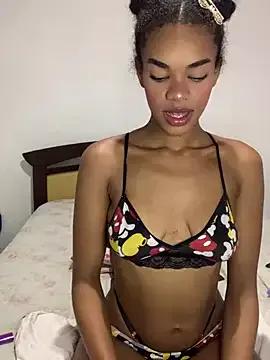 Cammgirlmii on StripChat 