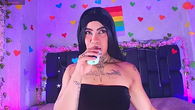 Freechat canela_oss on StripChat