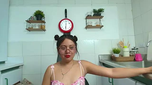 catalina_santana20 on StripChat 